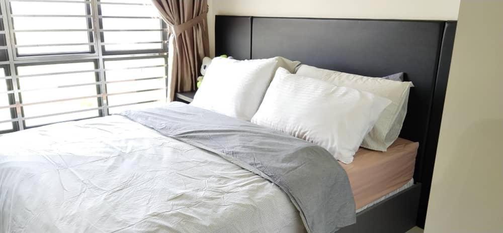 Arc Austin Hill Apartment Johor Bahru Buitenkant foto