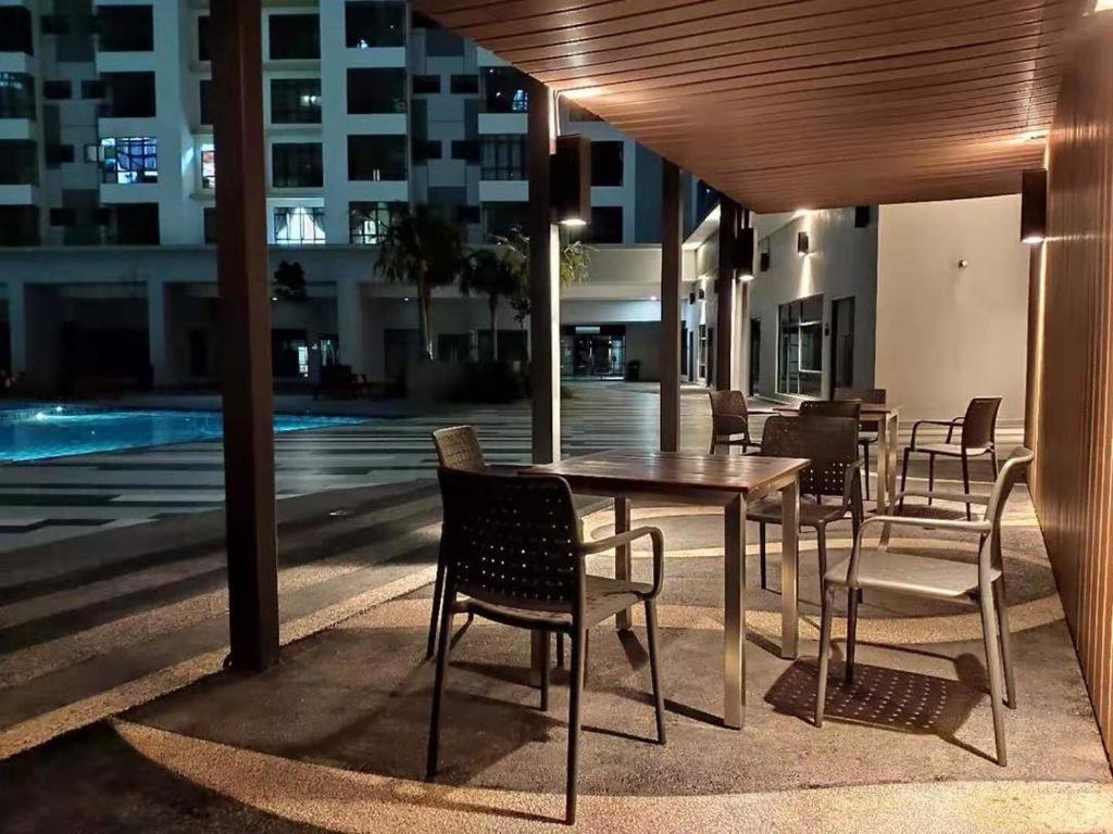 Arc Austin Hill Apartment Johor Bahru Buitenkant foto
