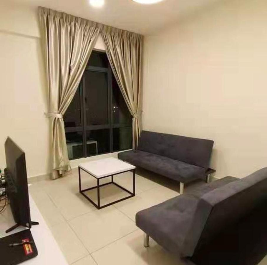 Arc Austin Hill Apartment Johor Bahru Buitenkant foto